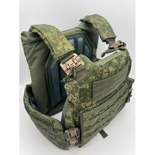 Бронежилет ЗАЩИТНИК в Омске с кевларовым баллистическим пакетом C2, капами и бронеплитами Бр5