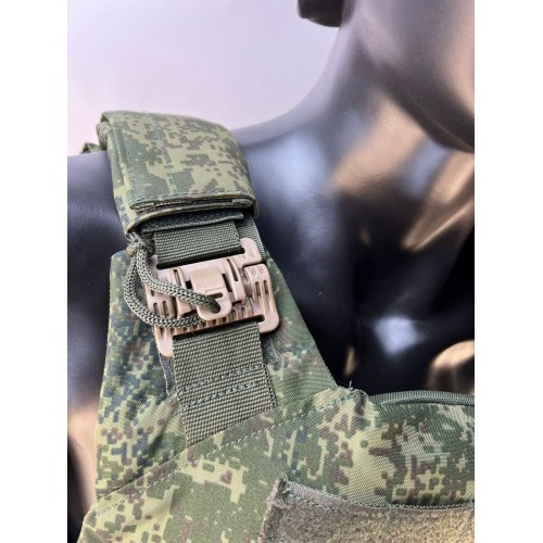 Бронежилет ЗАЩИТНИК в Омске с кевларовым баллистическим пакетом C2, капами и бронеплитами Бр5