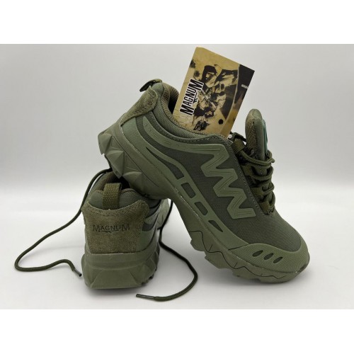 Треккинговые кроссовки «MAGNUM» летние в Омске