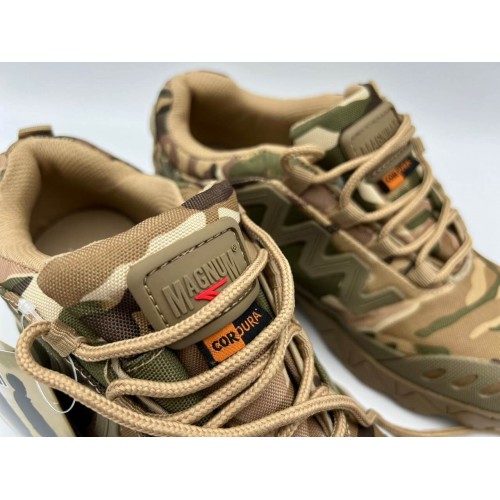 Треккинговые кроссовки «MAGNUM» летние в Омске